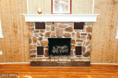 964 Puffenburger Ln, Hedgesville, WV 25427 - photo 7