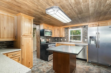 10001 Carr Rd, Saint Charles, MI 48655 - photo 7