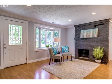 12920 SW Edgewood St, Portland, OR 97225 - photo 3