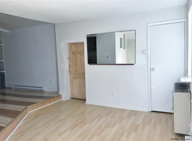 17 N Lake Ave unit 2, Albany, NY 12203 - photo 4