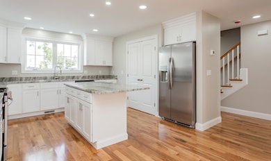 579 Summit St unit 3, Fall River, MA 02724 - photo 3