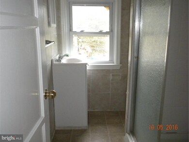 663 Clymer Ln, Ridley Park, PA 19078 - photo 4