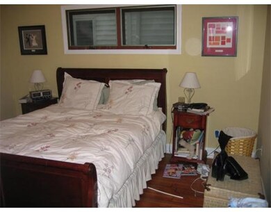 13 Lexington St, Watertown, MA 02472 - photo 5