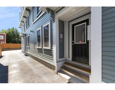 122 Charles St unit 1, Cambridge, MA 02141 - photo 4