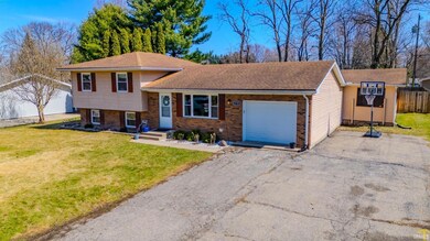 1725 Mckibben St, Wabash, IN 46992 - photo 2