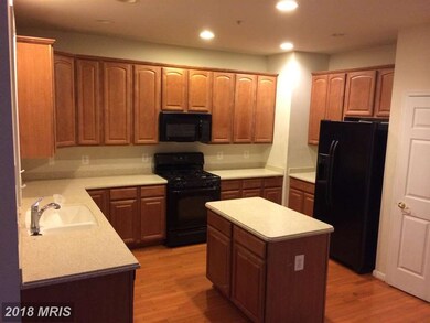 20113 Cider Barrel Dr, Germantown, MD 20876 - photo 2