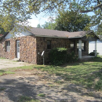 509 N Simpson St, Eufaula, OK 74432 - photo 4