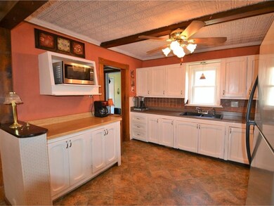 64 Russell St, Winooski, VT 05404 - photo 2