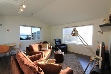 Greatroom - view to Cape Lookout