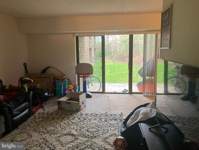 2341 Freetown Ct unit 1B, Reston, VA 20191 - photo 2