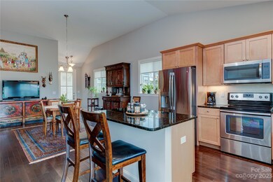 46 Rose Creek Rd unit 56/57, Leicester, NC 28748 - photo 4