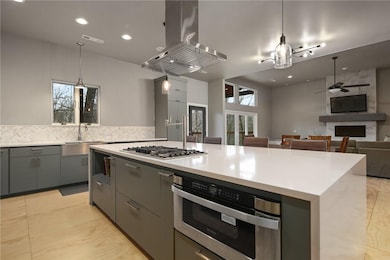 2004 Almand Dr Bentonville, AR 72712