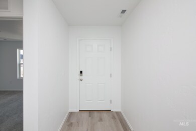 9142 W Tuberose St, Nampa, ID 83687 - photo 2
