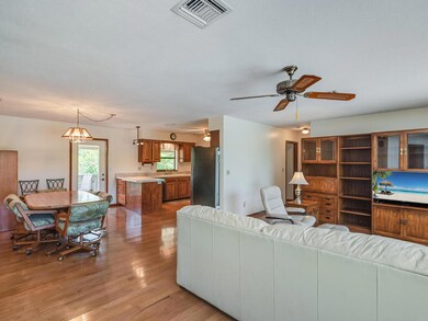 617 Somerset Ct Marco Island FL 34145 US