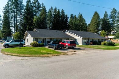 427 W Willow St, Newport, WA 99156 - photo 4