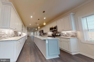 5703 Crestwood Place, East Riverdale, MD 20737 - photo 6