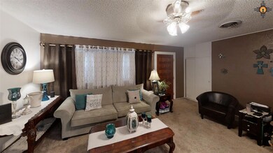 2121 N Steven Dr, Hobbs, NM 88240 - photo 5