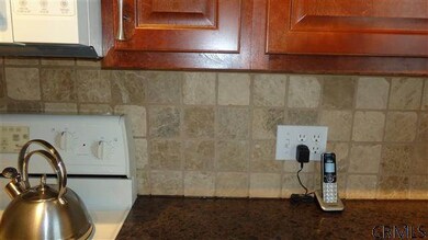 2 Uncas Dr, Schenectady, NY 12302 - photo 5