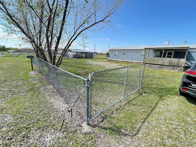 114468 S 4207 Rd, Eufaula, OK 74432 - photo 2