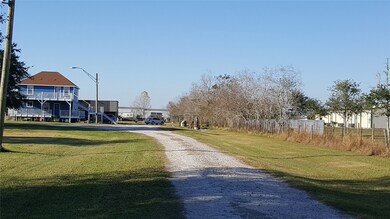 10203 Fm 1462 Rd, Alvin, TX 77511 - photo 2