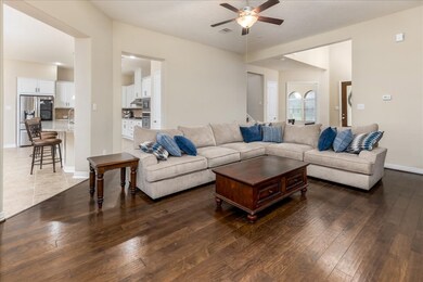 30803 Raleigh Creek Dr, Tomball, TX 77375 - photo 7