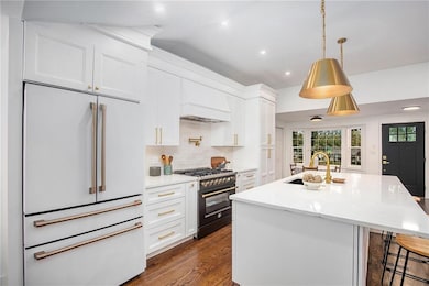 9222 Belinder Rd, Leawood, KS 66206 - photo 6