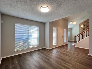 Entrance foyer and dining