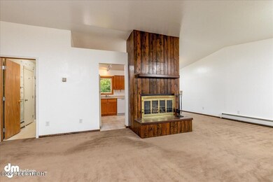 06-Living Room-DW-3467-Edit