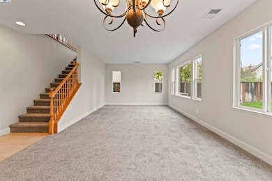 204 Daylily Ln, Patterson, CA 95363 - photo 6