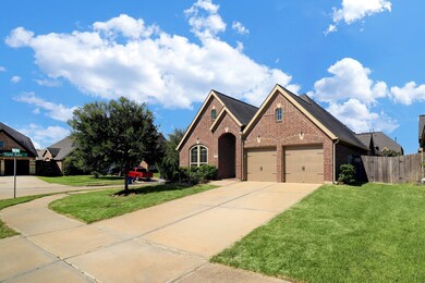 1811 Majestic Falls Ln, Richmond, TX 77469 - photo 2