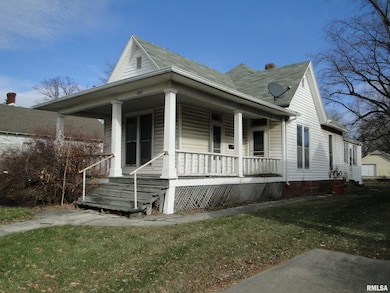 425 N Lafayette St, Macomb, IL 61455 - photo 2