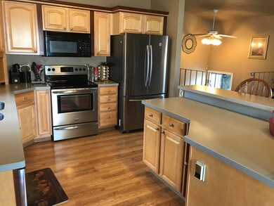 7051 Joseph St, Anchorage, AK 99518 - photo 3