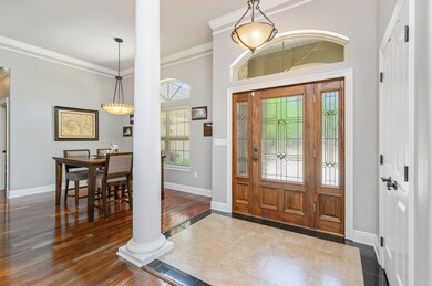 7-web-or-mls-2820 Pear Orchard Blvd-01