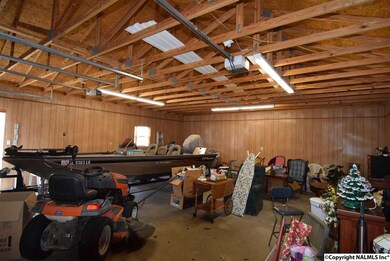 8141 Simpson Point Rd, Grant, AL 35747 - photo 4