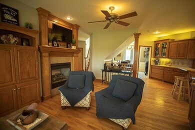 608 Horizon Pkwy, Raymore, MO 64083 - photo 5