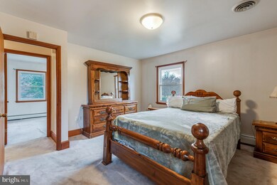 11815 Daisy Ln, Glenn Dale, MD 20769 - photo 7