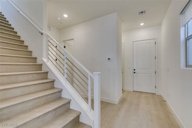 125 Silver Run Ln, Las Vegas, NV 89138 - photo 4