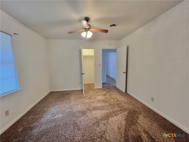 404 N 4th St, Copperas Cove, TX 76522 - photo 3