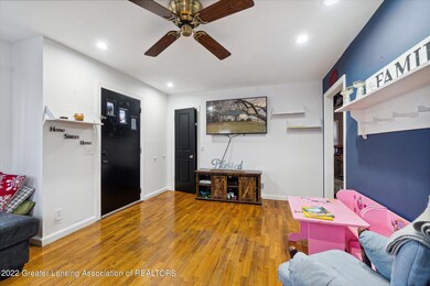 08-3524-W-Saginaw-St-Lansing-MI-48917-Wi