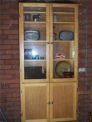 221 W Pennsylvania Ave, Downingtown, PA 19335 - photo 4