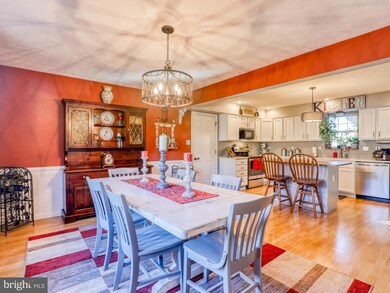 425 Roland Rd, Woodstock, VA 22664 - photo 5