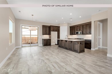 GreatRoom-Kitchen