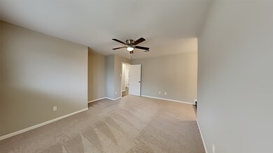 387 Merriwether Dr, Alvin, TX 77511 - photo 7