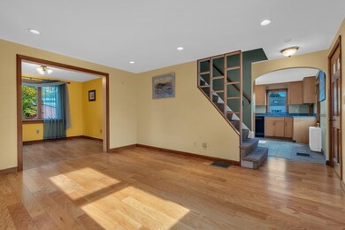 43 Pine St, West Newton, MA 02465 - photo 7