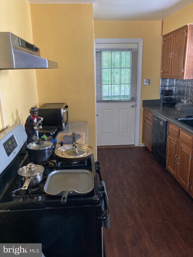 27 E Providence Rd, Lansdowne, PA 19050 - photo 6