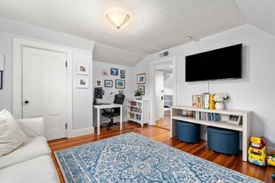 301 Poplar St unit 3, Roslindale, MA 02131 - photo 6