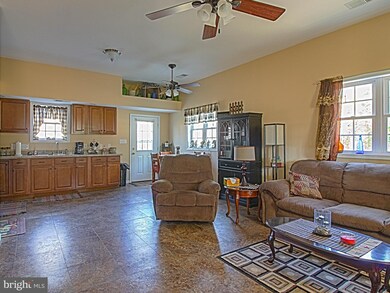 180 Tapestry Ln, Winchester, VA 22603 - photo 5