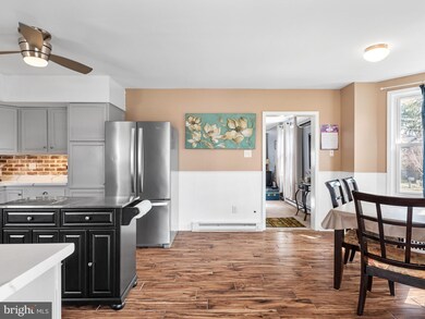 806 N Whitford Rd, Exton, PA 19341 - photo 6