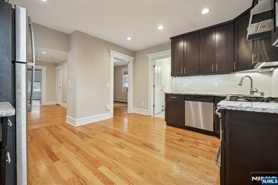 159 Valley Rd unit 2, Montclair, NJ 07042 - photo 7