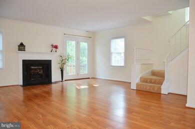 4187 Pleasant Meadow Ct unit 101A, Chantilly, VA 20151 - photo 6